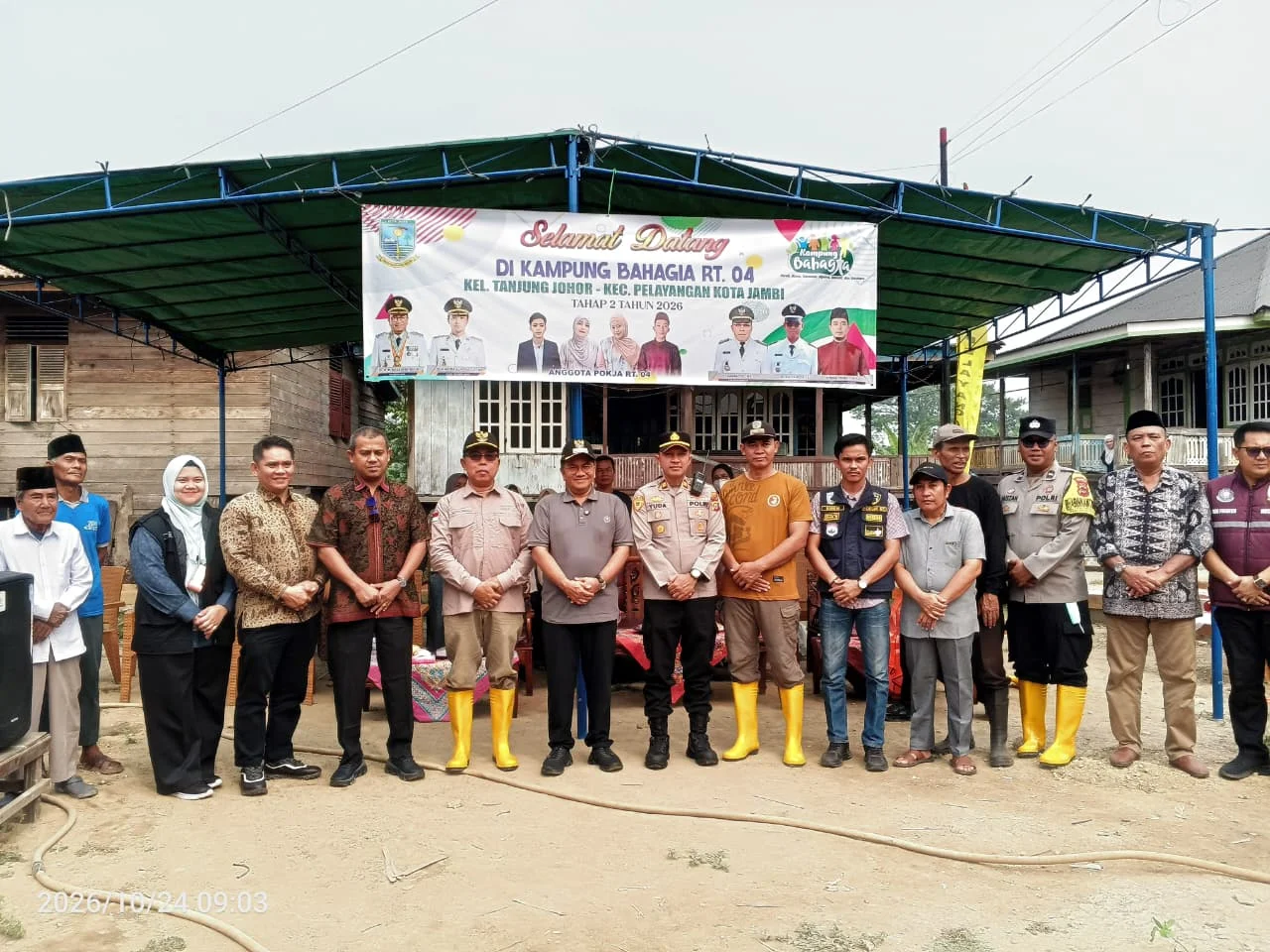 Kampung Bahagia Tahap II Kota Jambi Di RT 04 Kelurahan Tanjung Johor
